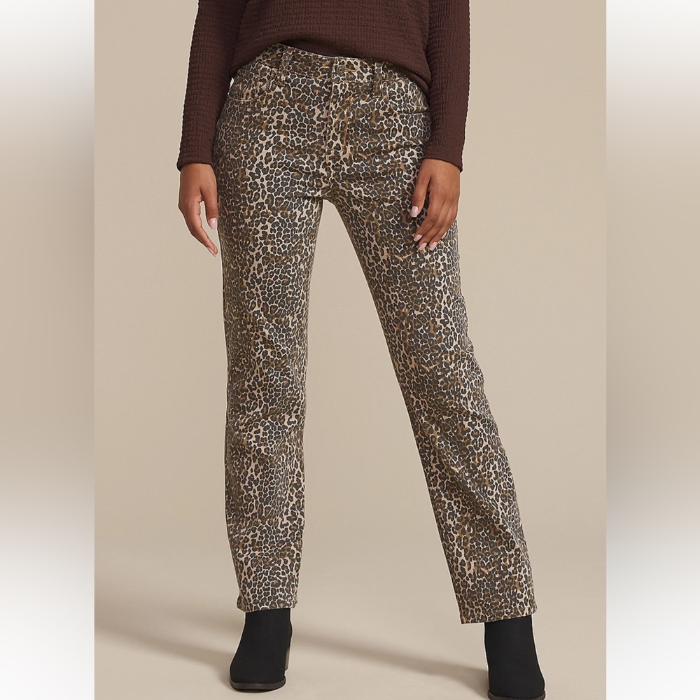 Straight Leg Leopard Print Jeans